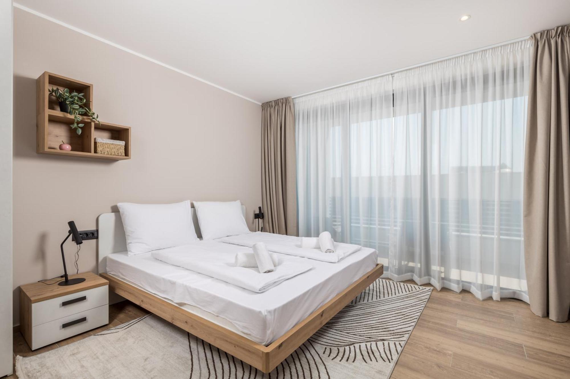 Belinda Apartments With Balcony & Private Parking 奥帕提亚 外观 照片